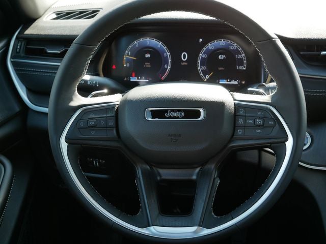 2026 Jeep Grand Cherokee Laredo
