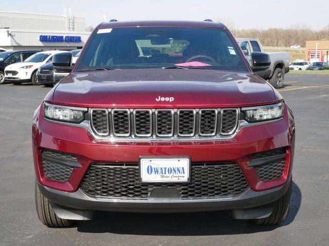 2026 Jeep Grand Cherokee Laredo