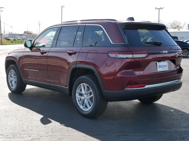 2026 Jeep Grand Cherokee Laredo