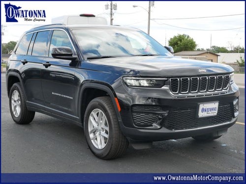 2026 Jeep Grand Cherokee Laredo