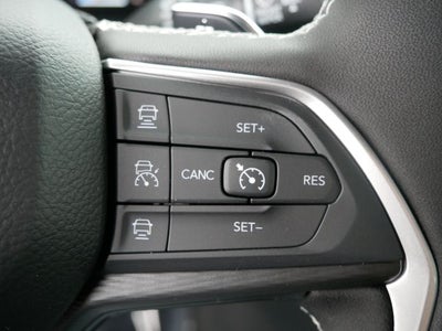 2026 Jeep Grand Cherokee Laredo