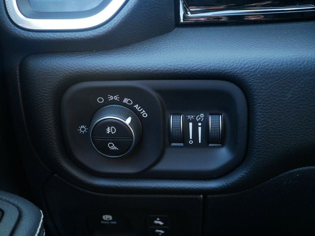 2026 RAM 1500 Laramie - Photo 18