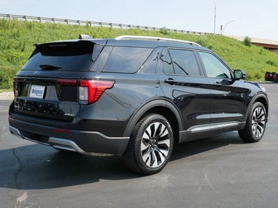 2025 Ford Explorer Platinum