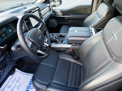 2025 Ford F-150 Platinum