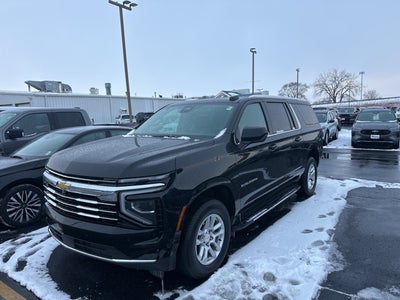 2025 Chevrolet Suburban LT