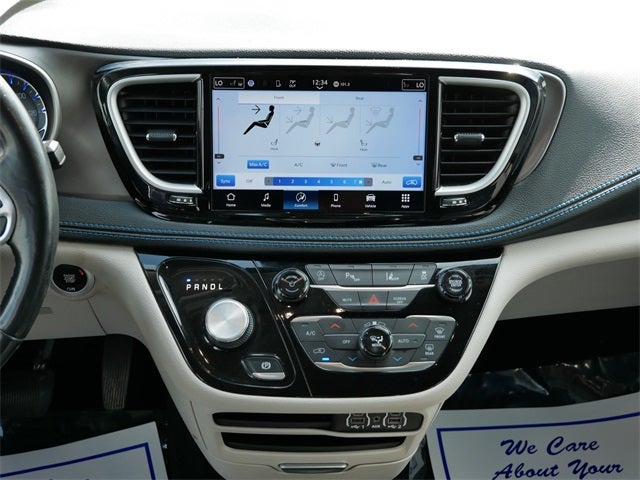 2021 Chrysler Pacifica Touring L