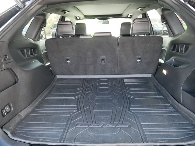 2021 Ford Edge ST Line