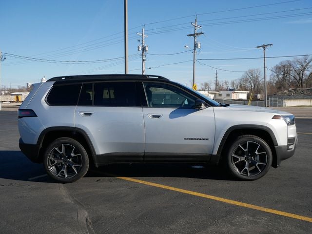 2026 Jeep Cherokee Overland