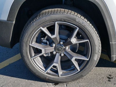 2026 Jeep Cherokee Overland