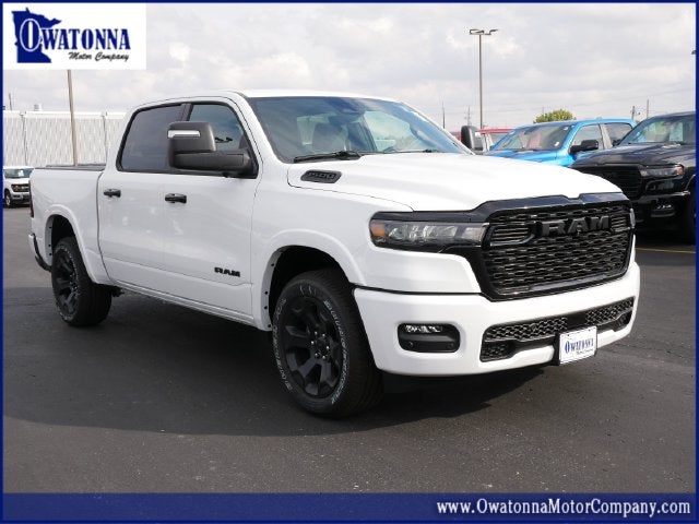 2026 RAM 1500 Big Horn/Lone Star Level 2 Equipment Group