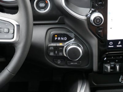 2026 RAM 1500 Big Horn/Lone Star Level 2 Equipment Group