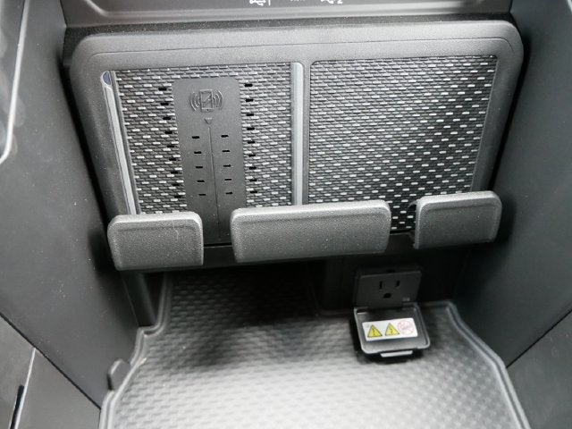 2026 RAM 1500 Big Horn/Lone Star Level 2 Equipment Group