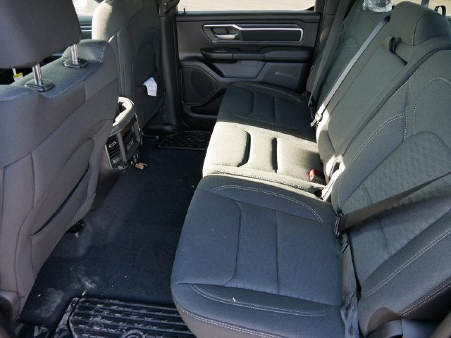 2026 RAM 1500 Big Horn/Lone Star Level 2 Equipment Group