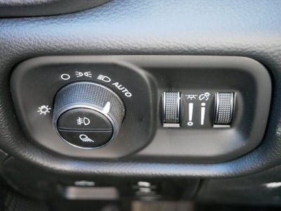 2026 RAM 1500 Big Horn/Lone Star Level 2 Equipment Group