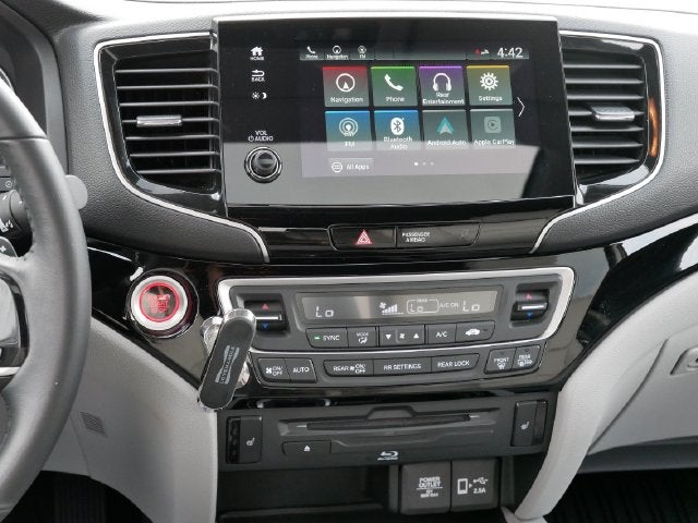 2021 Honda Pilot Touring 7 Passenger