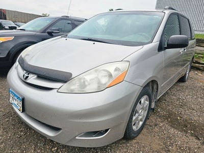 2008 Toyota Sienna LE