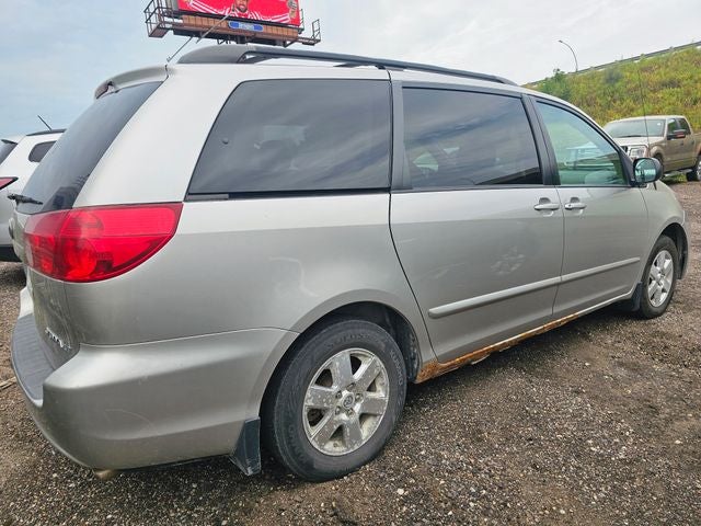 2008 Toyota Sienna LE