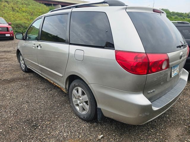 2008 Toyota Sienna LE