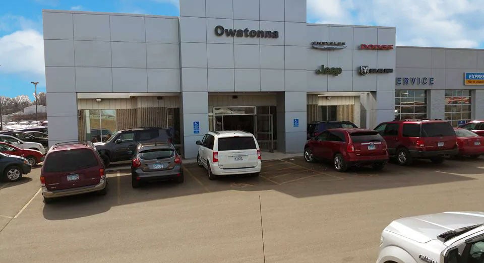 Owatonna Chrysler Center in Owatonna MN